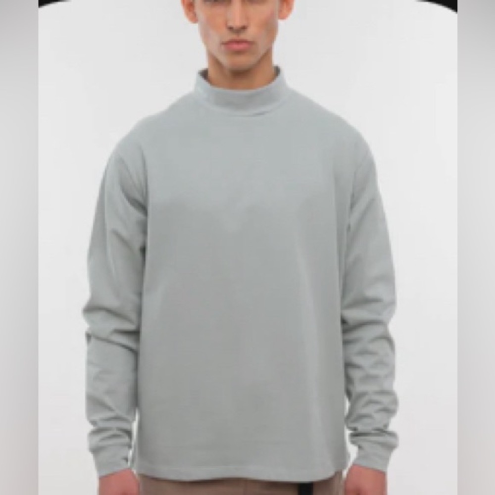 ESNTLS Mock Neck Long Sleeve - Sage Green